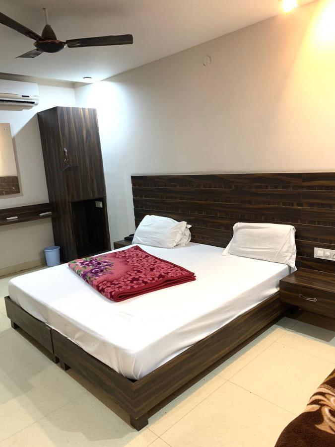 Hotel Sukhman Residency 阿姆利则 外观 照片
