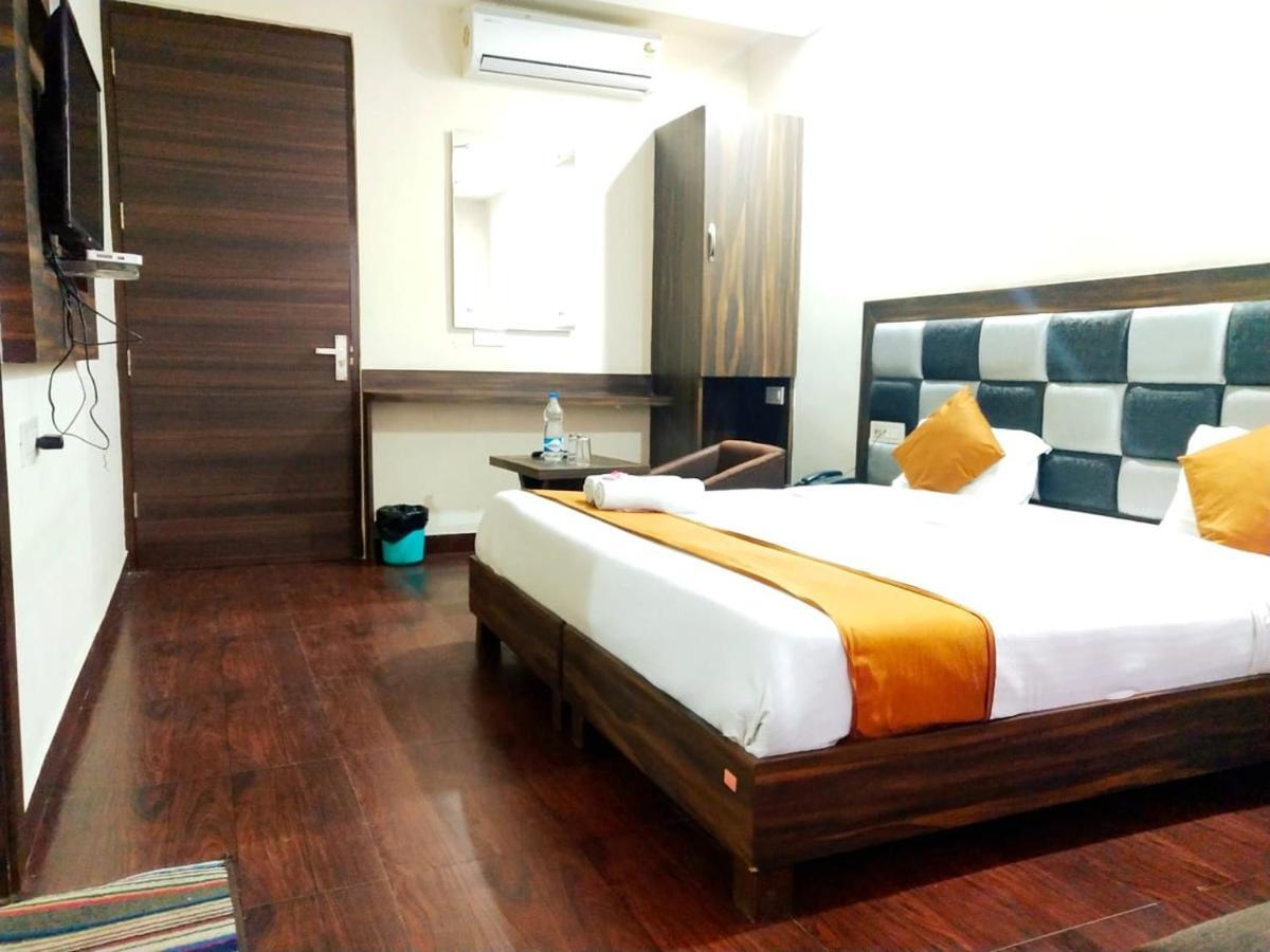 Hotel Sukhman Residency 阿姆利则 外观 照片