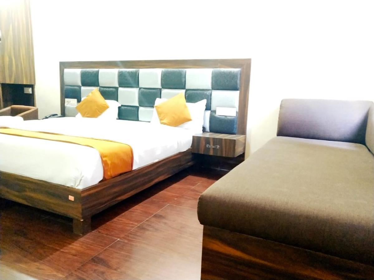 Hotel Sukhman Residency 阿姆利则 外观 照片
